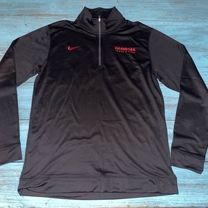 NEW Mens Nike Georgia Bulldogs Track & Field 1/4 Zip Pullover Shirt 942039 010